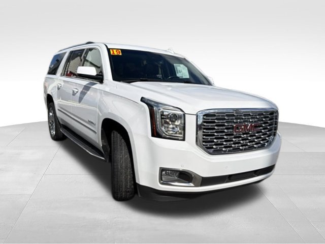 Used 2019 GMC Yukon XL Denali w/ Open Road Package AWD/4WD image 7