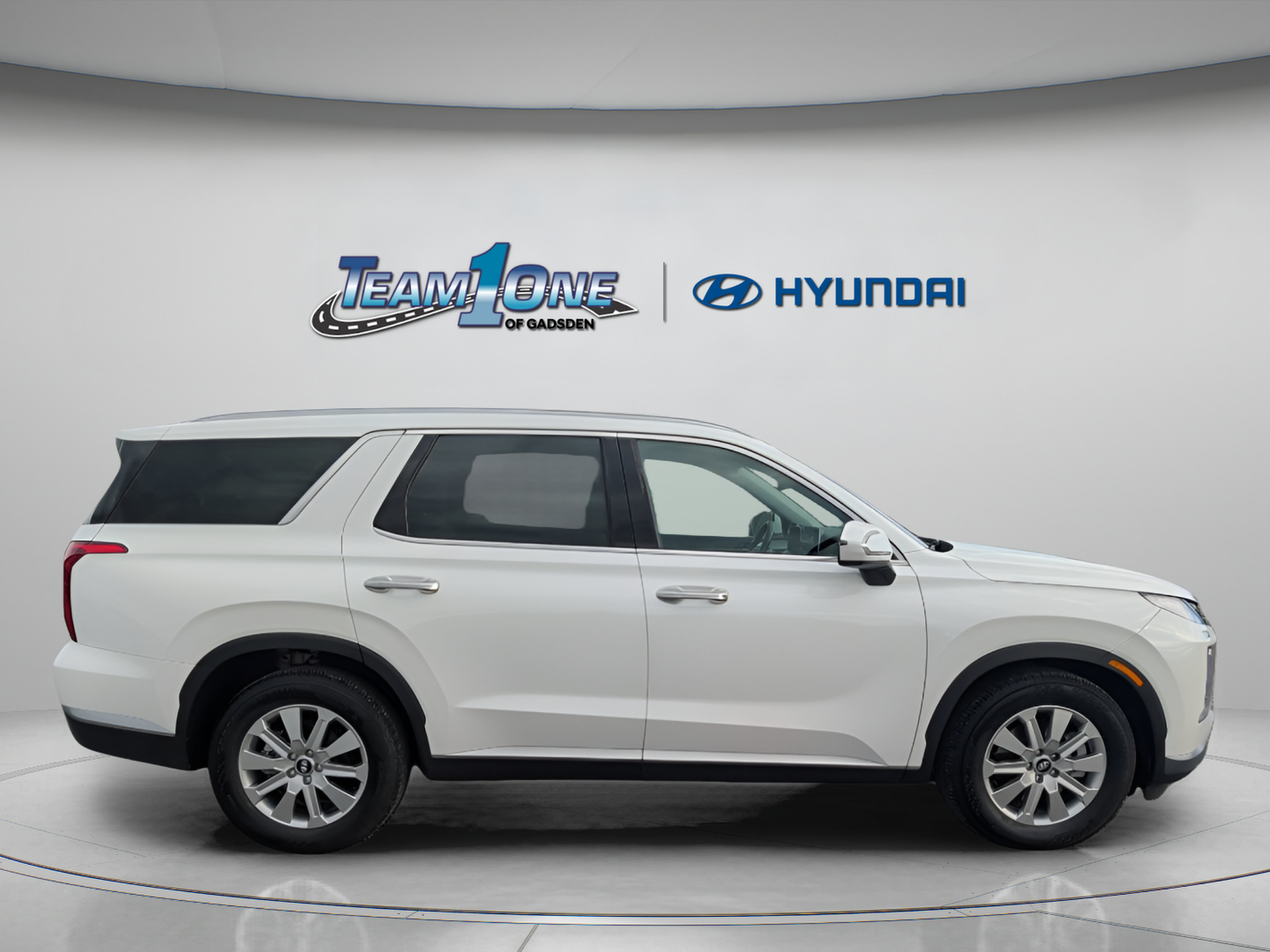 Used 2024 Hyundai Palisade SEL FWD image 9