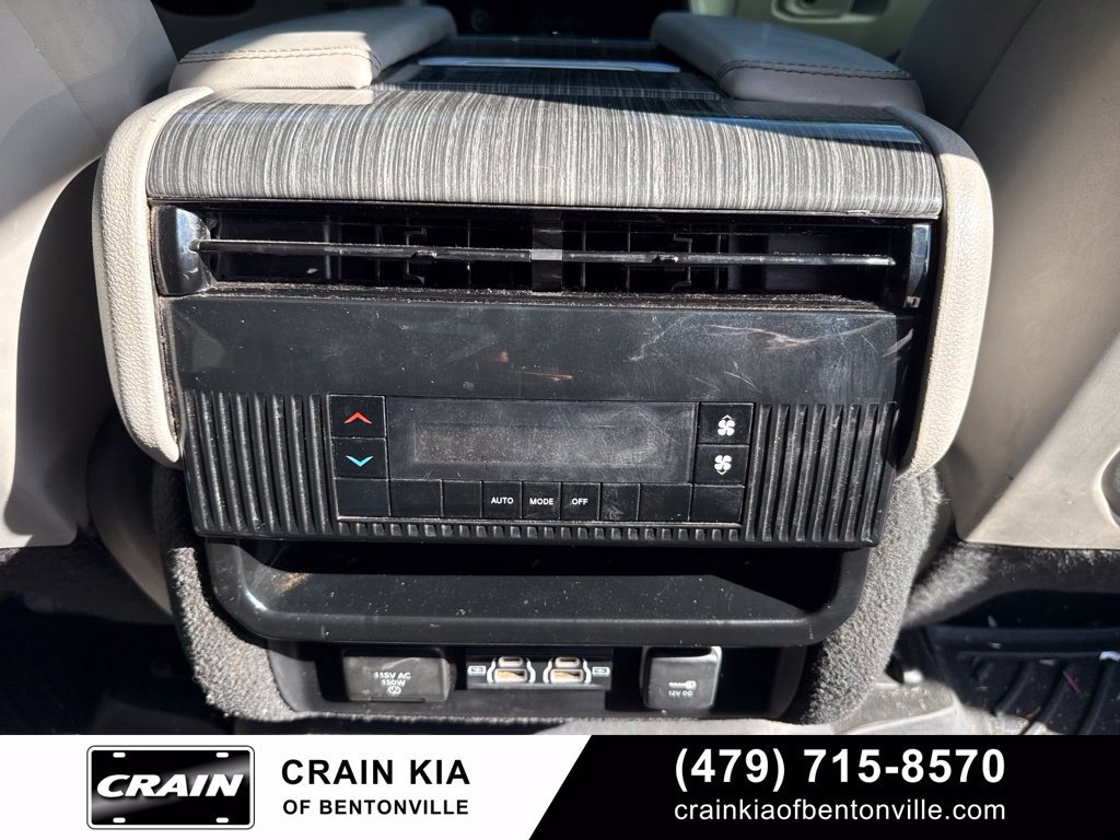 Used 2022 Jeep Wagoneer Series II w/ Premium Group I RWD image 11