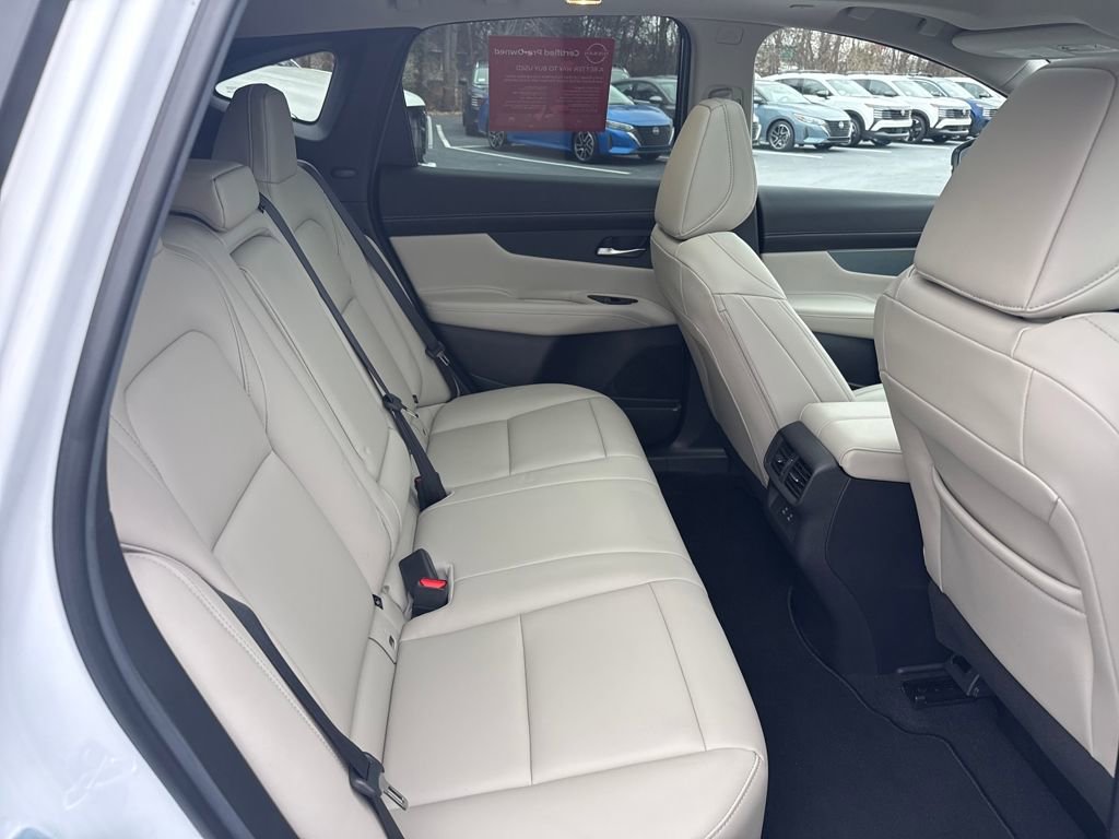 Used 2025 Nissan Murano SL image 30