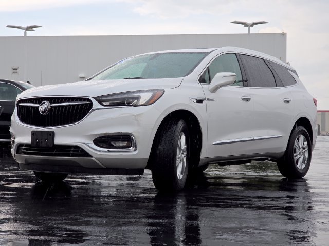Used 2020 Buick Enclave Essence w/ Sound and Sites Package FWD image 14
