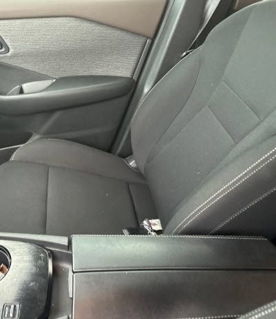 Used 2023 Nissan Rogue S FWD image 13