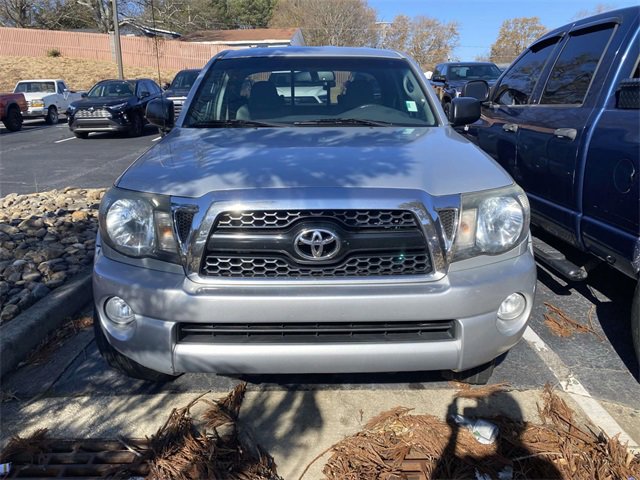 Used 2011 Toyota Tacoma PreRunner image 2