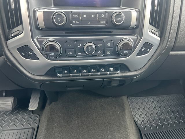 Used 2018 GMC Sierra 3500 SLE w/ SLE Preferred Package AWD/4WD image 16