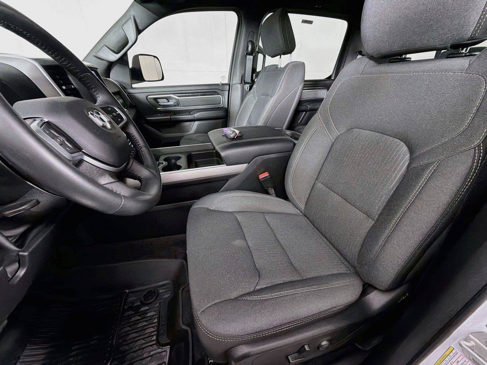 Used 2023 RAM 1500 Lone Star AWD/4WD image 2