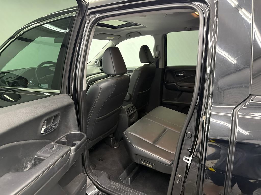 Used 2022 Honda Ridgeline RTL-E image 22