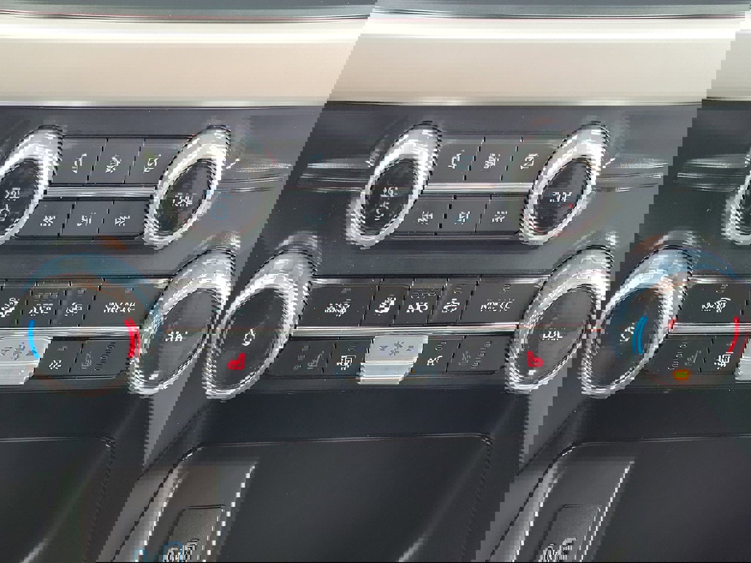 Used 2023 Ford F150 XLT w/ Equipment Group 302A High image 31