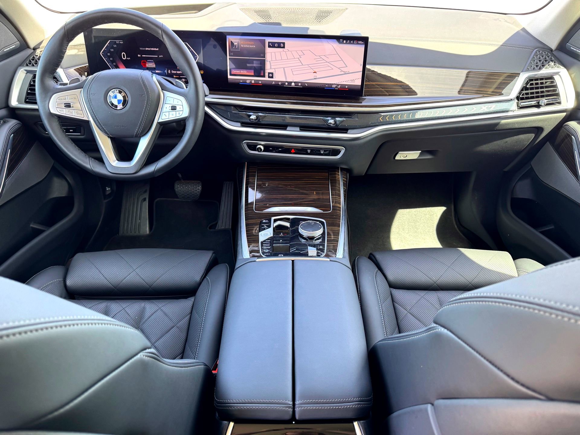 Used 2026 BMW X7 xDrive40i image 27