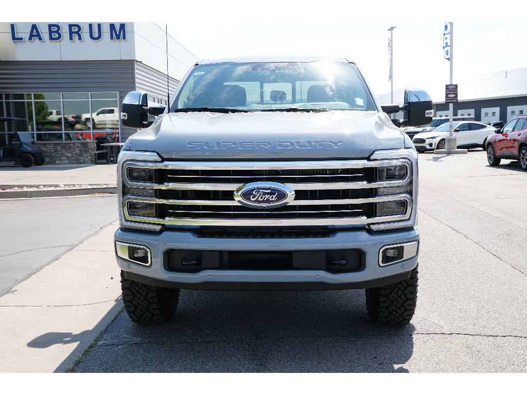 New 2026 Ford F350 Platinum w/ Platinum Plus Package AWD/4WD image 2