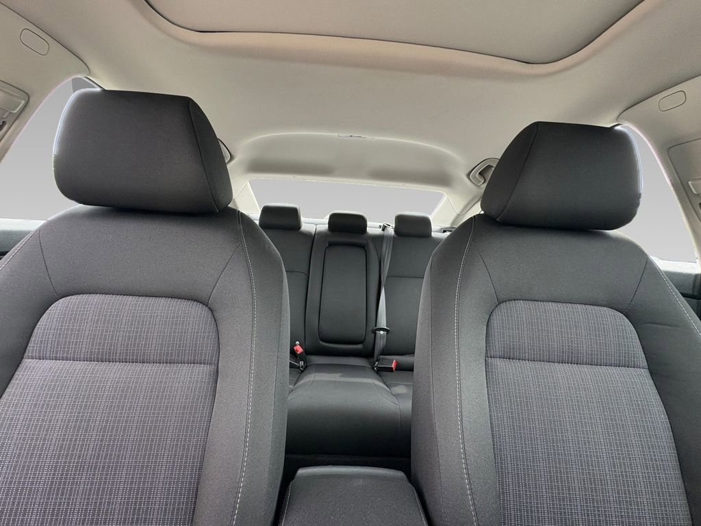 Used 2023 Honda Civic EX image 2