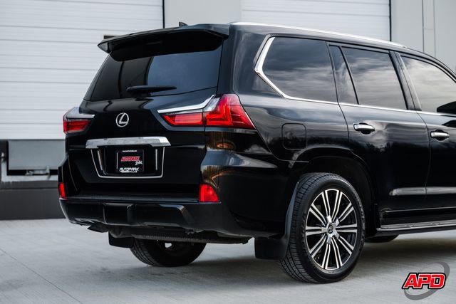 Used 2021 Lexus LX 570 4WD w/ Luxury Package image 54