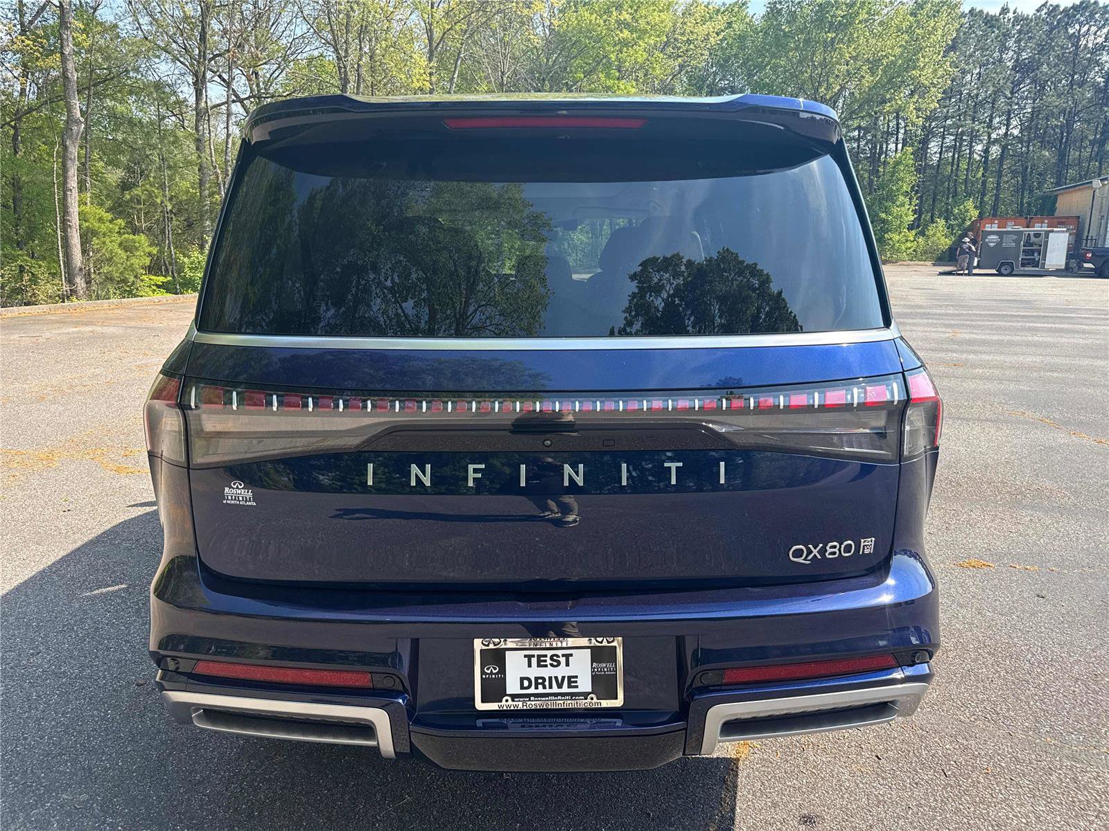 Certified 2025 INFINITI QX80 Sensory image 7