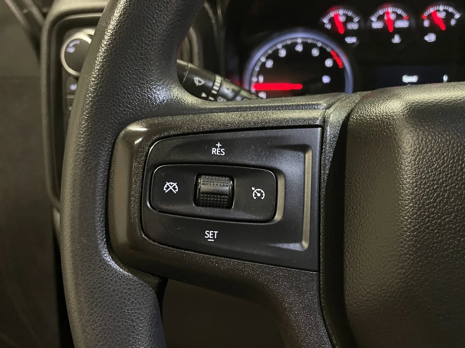 Used 2020 Chevrolet Silverado 1500 Custom w/ Custom Value Package image 22