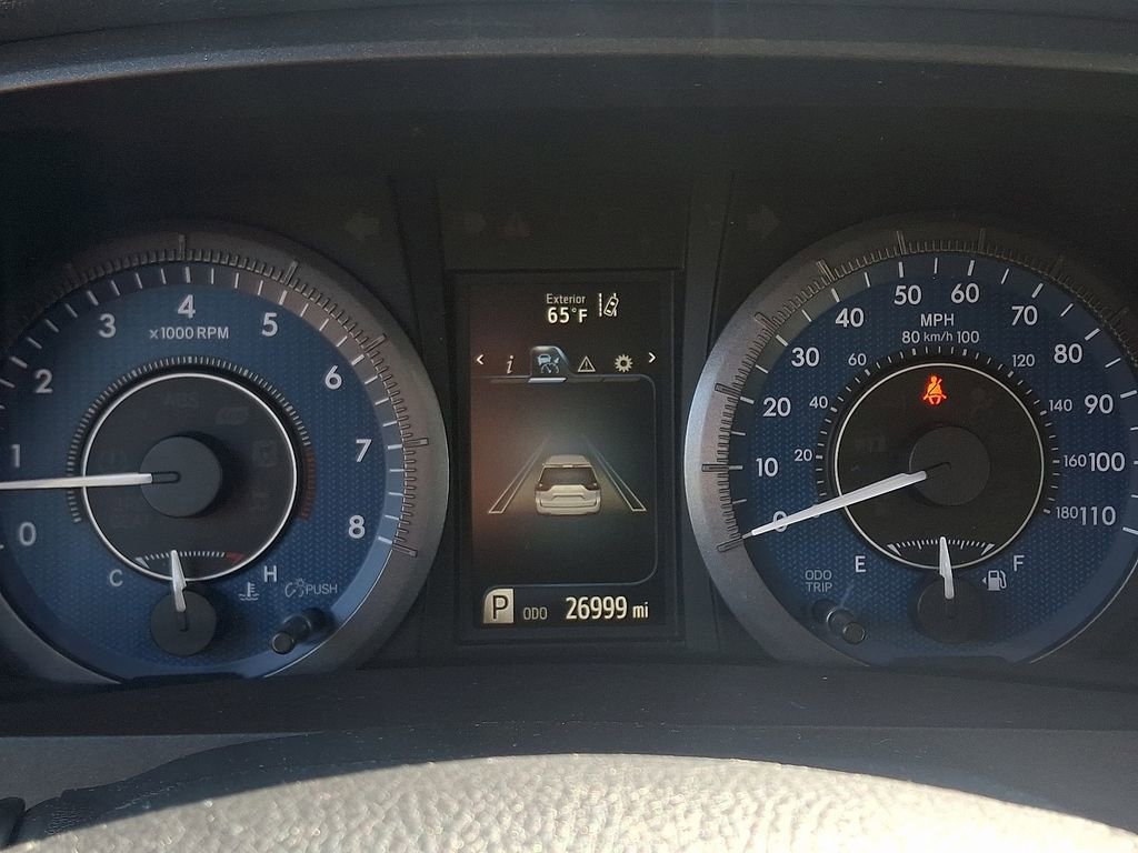 Used 2020 Toyota Sienna L image 18