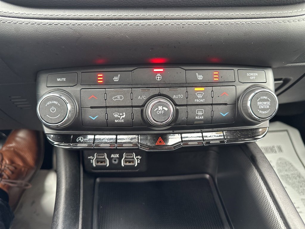 Used 2022 Dodge Durango GT w/ Blacktop Package image 17