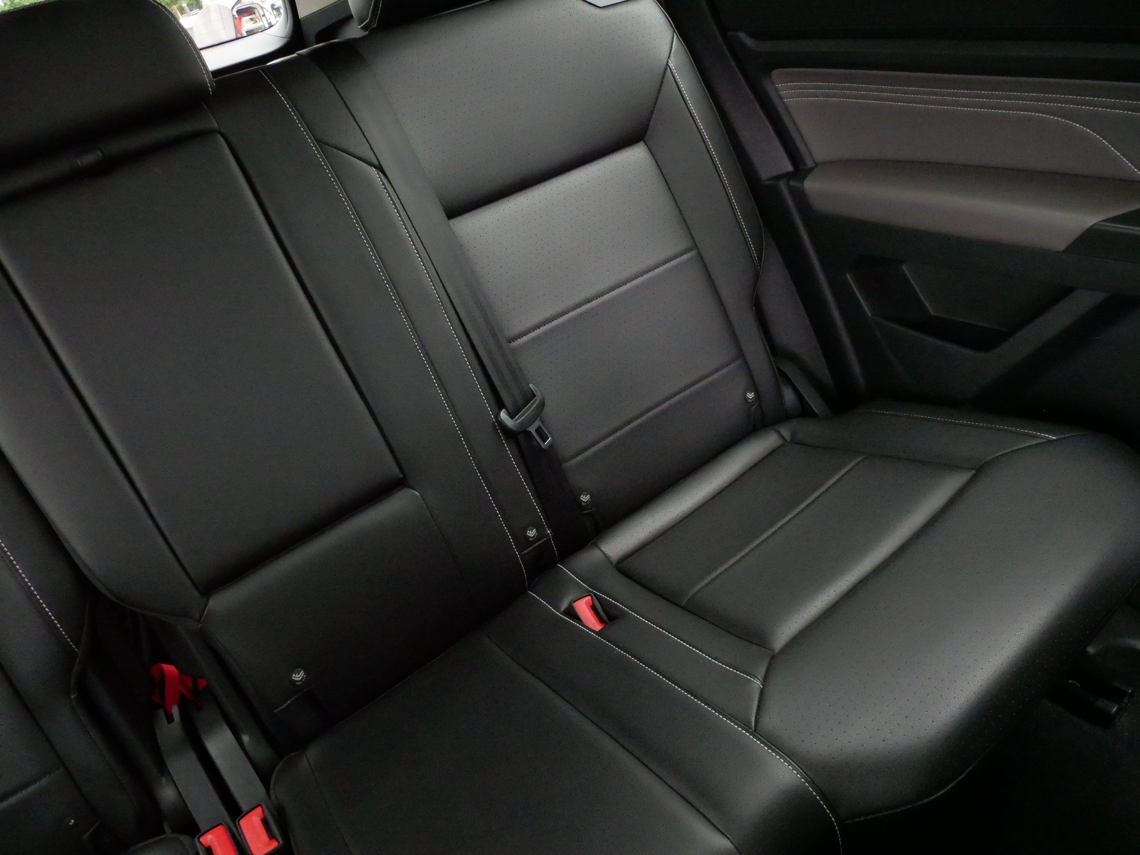 Certified 2023 Volkswagen Atlas SEL AWD/4WD image 14