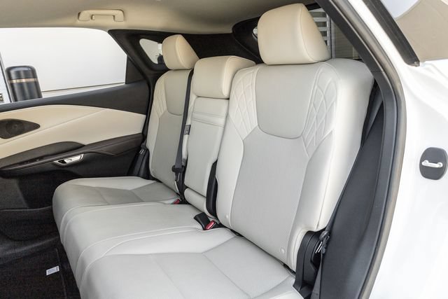 Used 2023 Lexus RX 350 FWD w/ Cold Area Package image 13