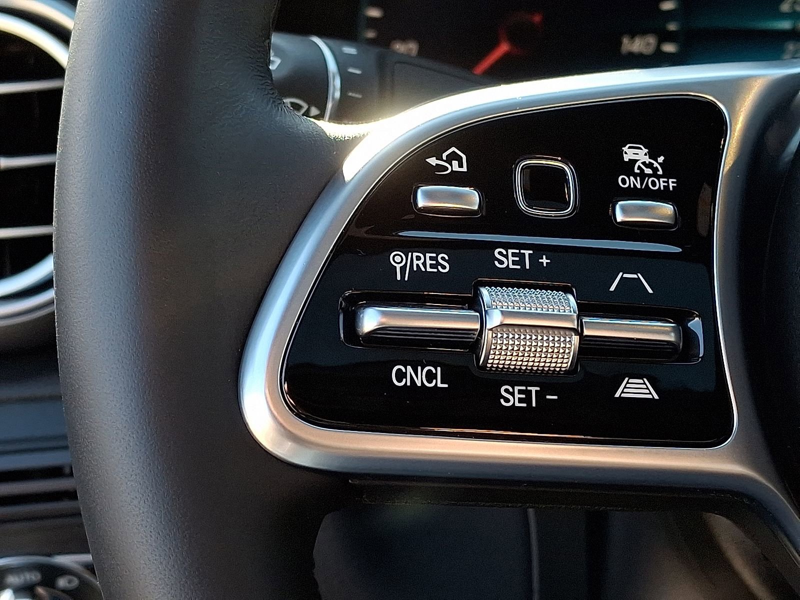 Certified 2021 Mercedes-Benz GLC 300 GLC 300 Coupe image 22