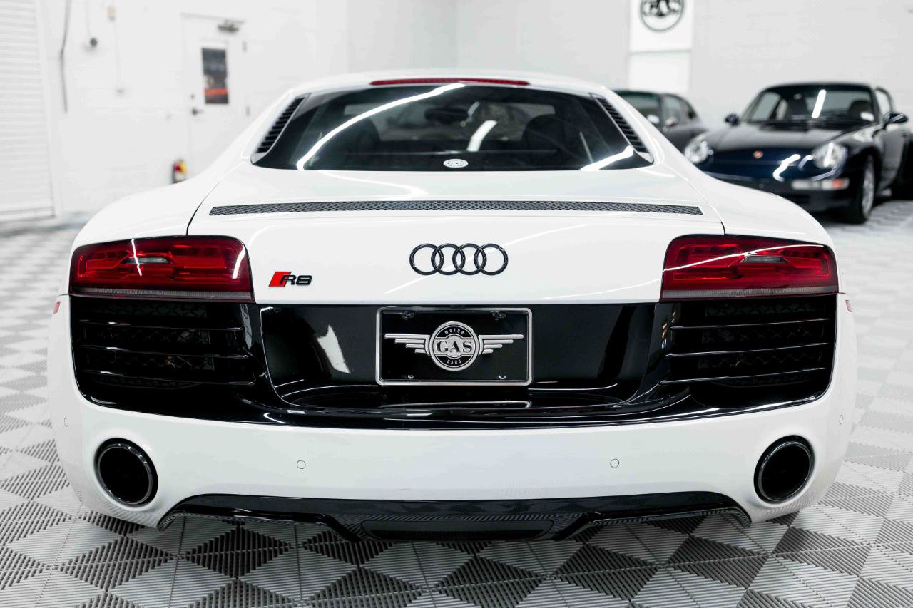 Used 2014 Audi R8 V10 AWD/4WD image 9