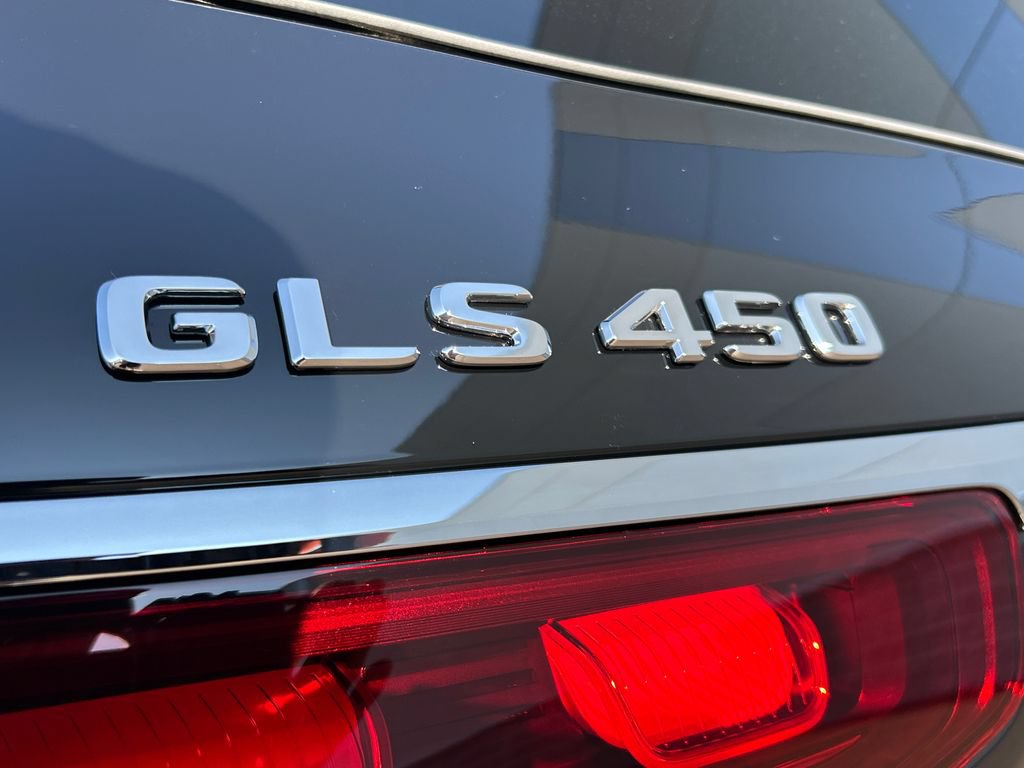 New 2026 Mercedes-Benz GLS 450 4MATIC image 32