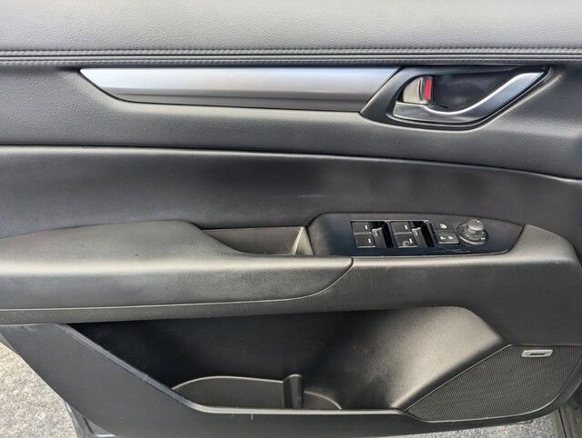 Used 2018 MAZDA CX-5 Touring w/ Preferred Equipment Package image 18