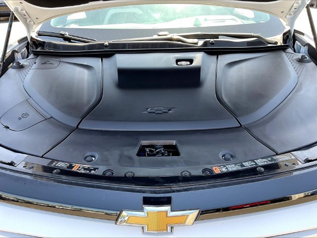 Certified 2024 Chevrolet Blazer EV LT AWD/4WD image 32