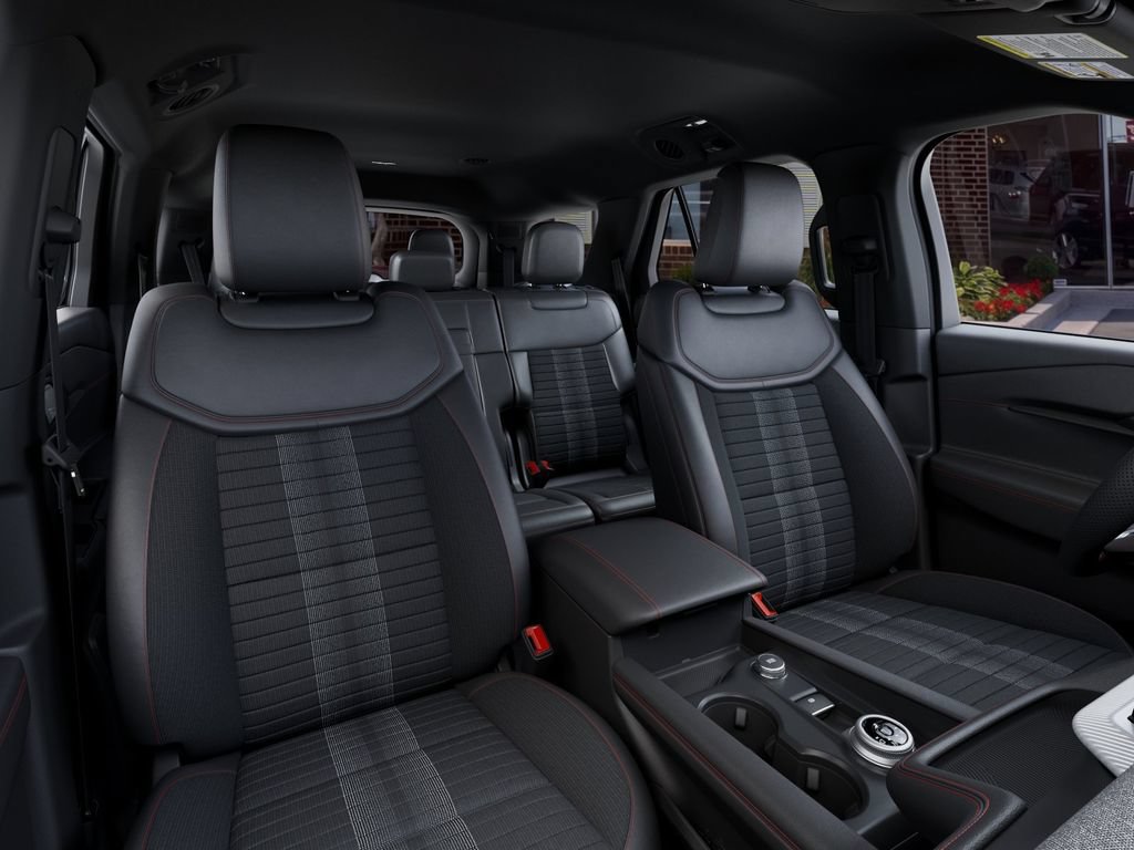 New 2027 Ford Explorer ST-Line AWD/4WD image 10