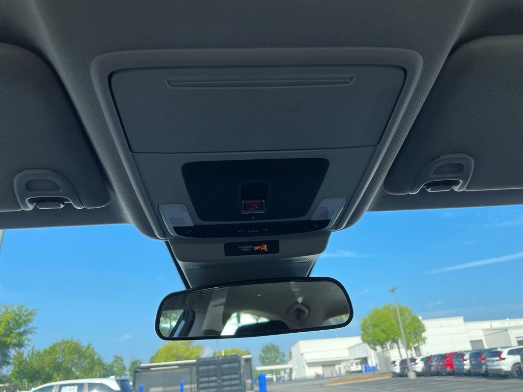 Certified 2025 Honda Accord LX image 16