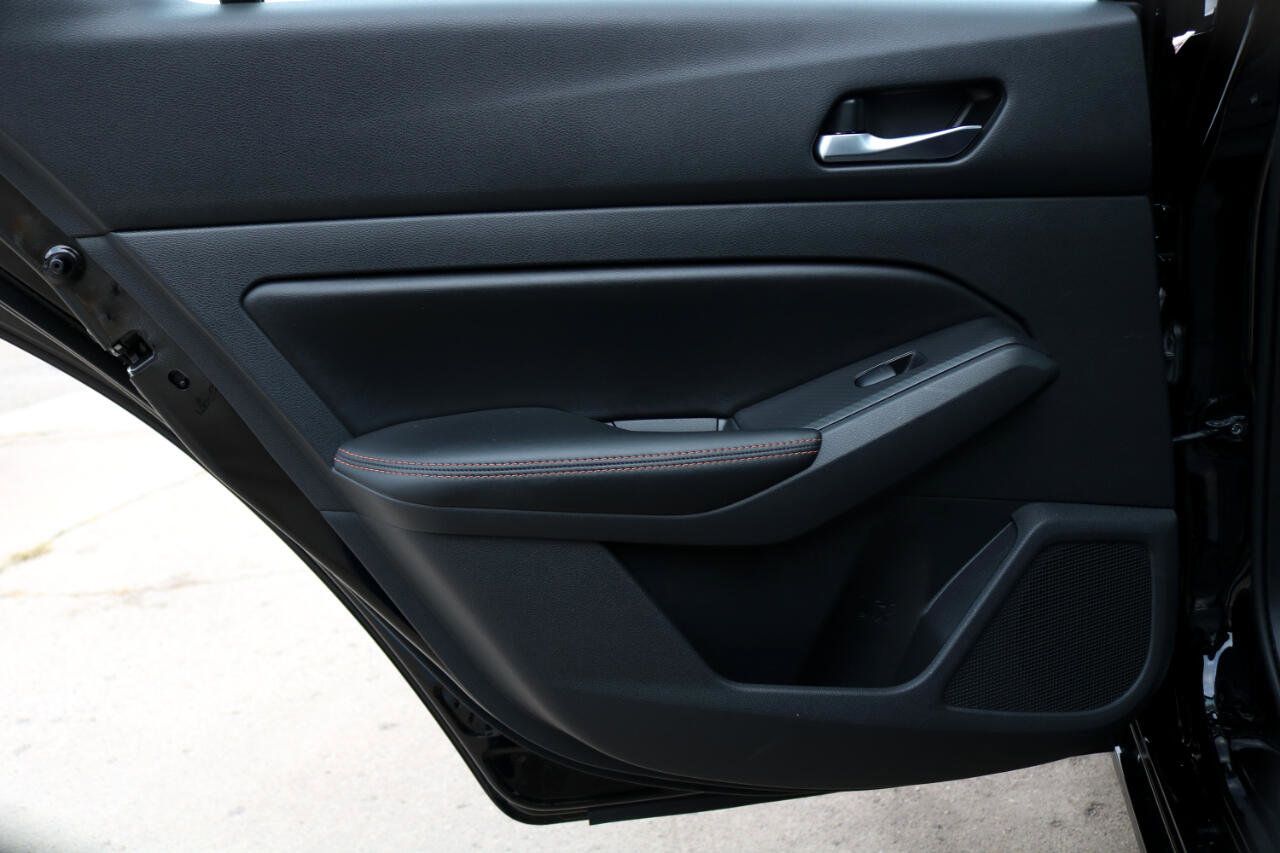 Used 2021 Nissan Altima 2.5 SR image 35