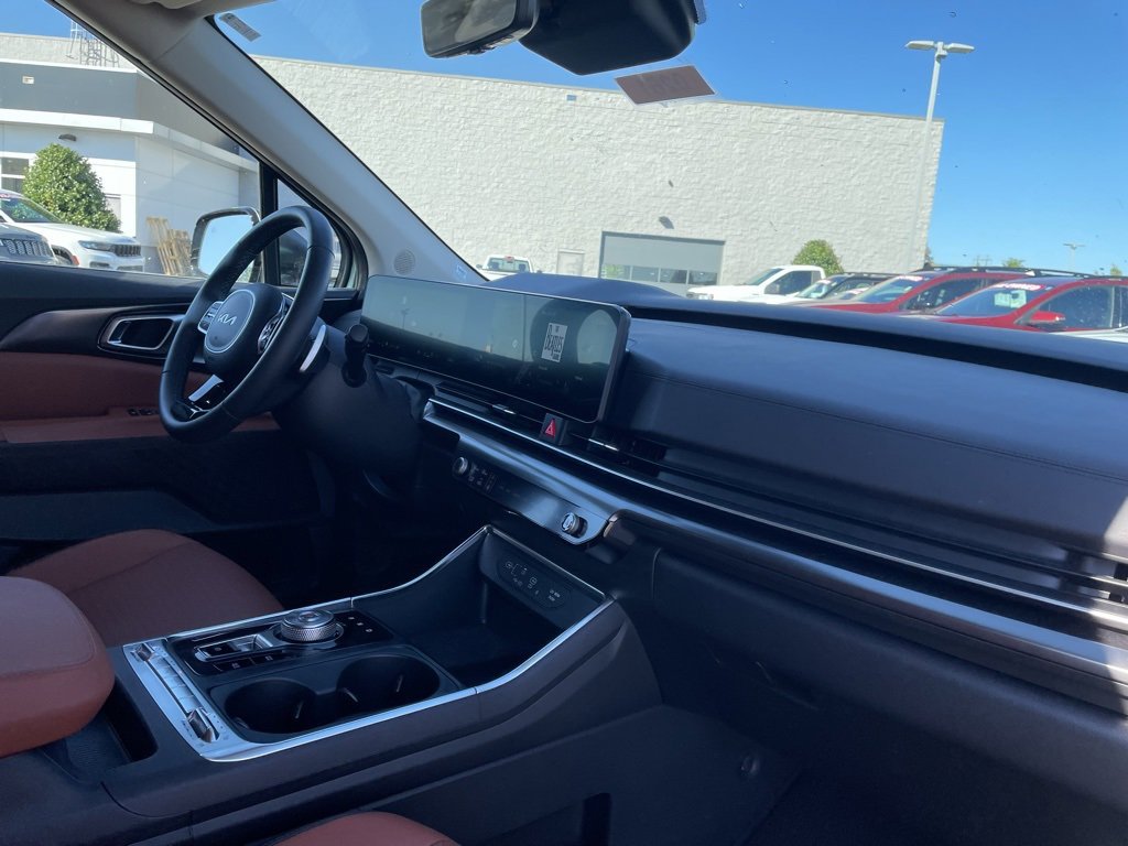 New 2026 Kia Carnival SX Prestige image 32
