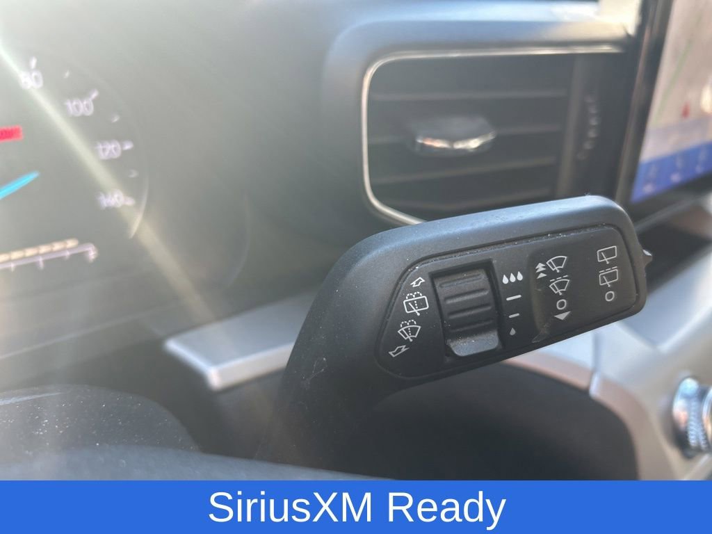 Used 2023 Ford Explorer XLT w/ Equipment Group 202A image 14