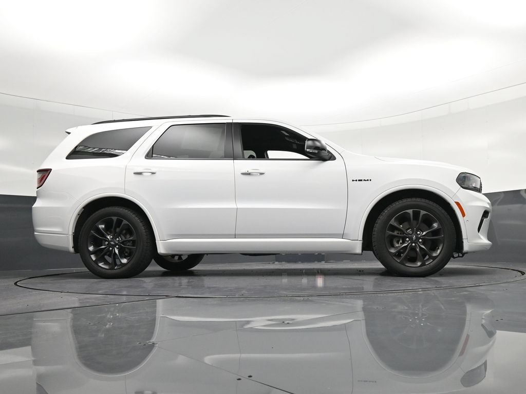 Used 2024 Dodge Durango R/T RWD image 32