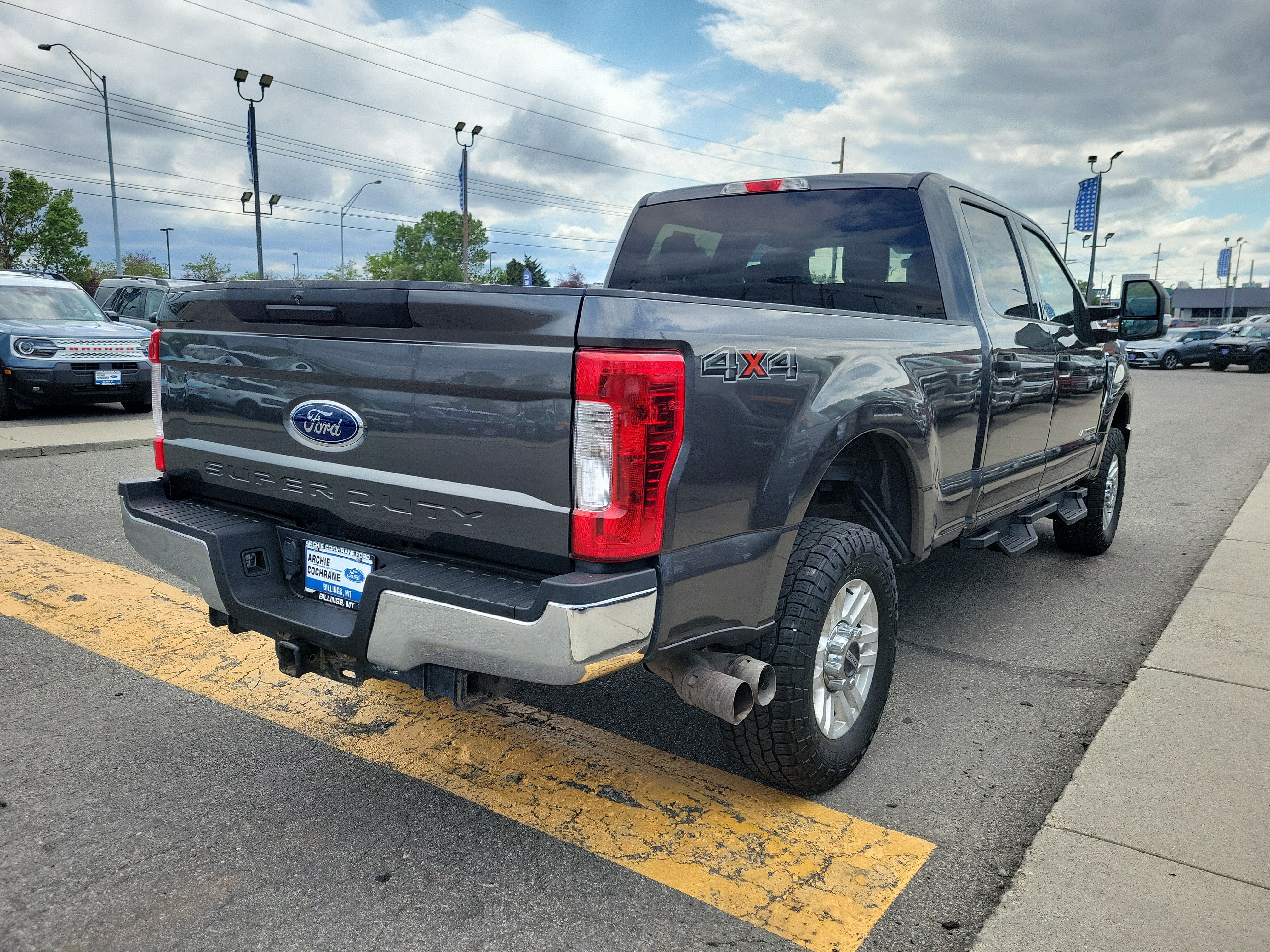 Certified 2019 Ford F250 XLT AWD/4WD image 5