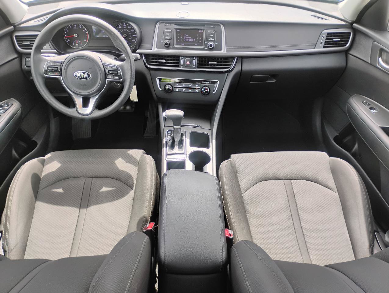 Used 2017 Kia Optima LX FWD image 14