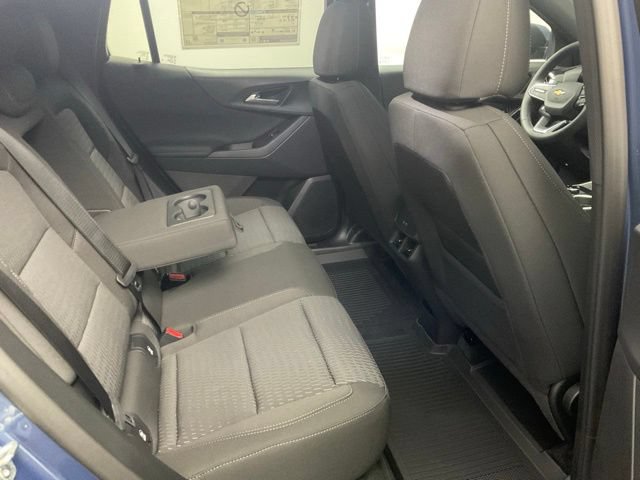 New 2026 Chevrolet Equinox LT w/ Safety and Technology Package FWD image 27