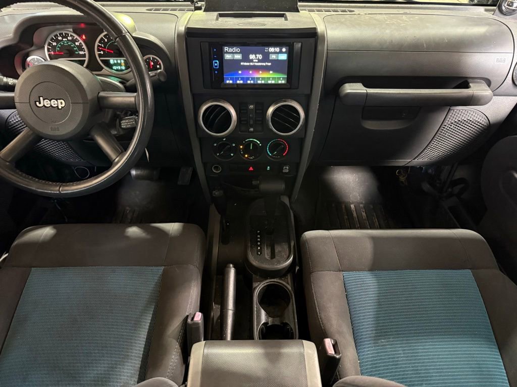 Used 2010 Jeep Wrangler Unlimited Sport AWD/4WD image 11