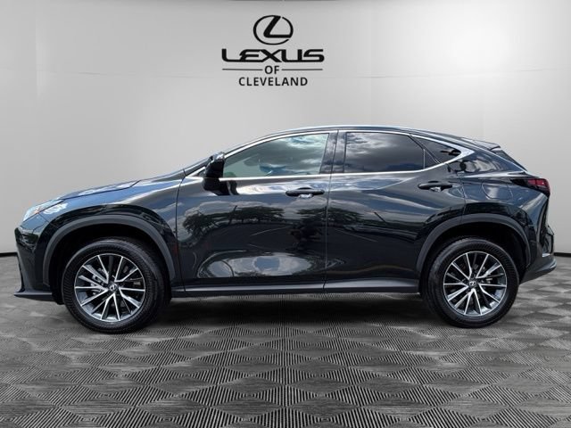 Used 2025 Lexus NX 350 AWD w/ Accessory Package (2T) image 3