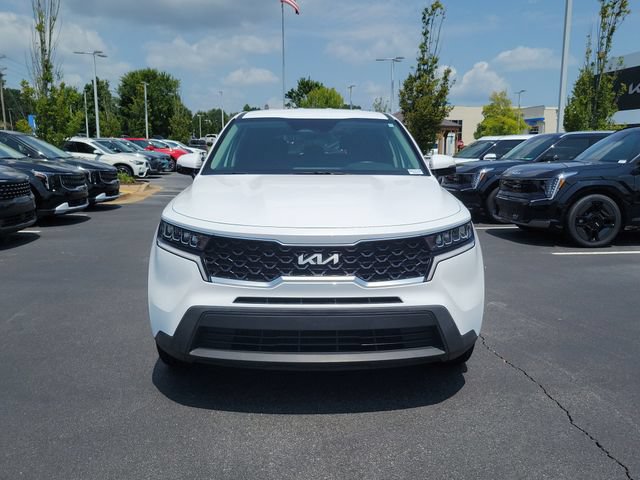Used 2022 Kia Sorento LX FWD image 2