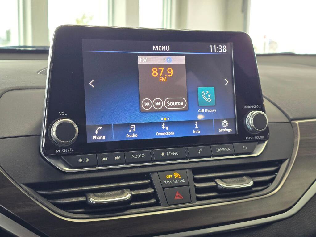 Used 2023 Nissan Altima 2.5 SV image 30