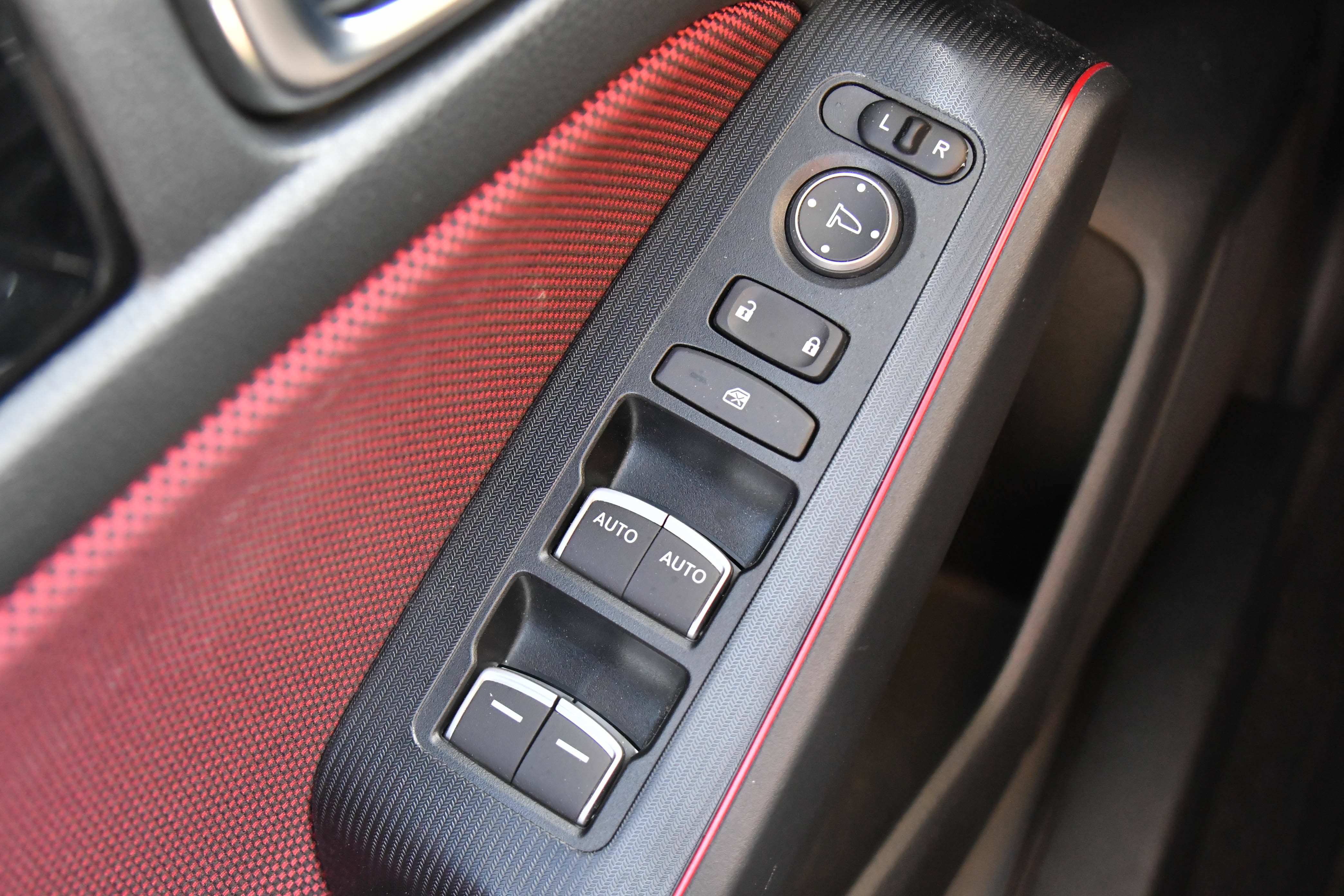 Used 2025 Honda Civic Si image 32