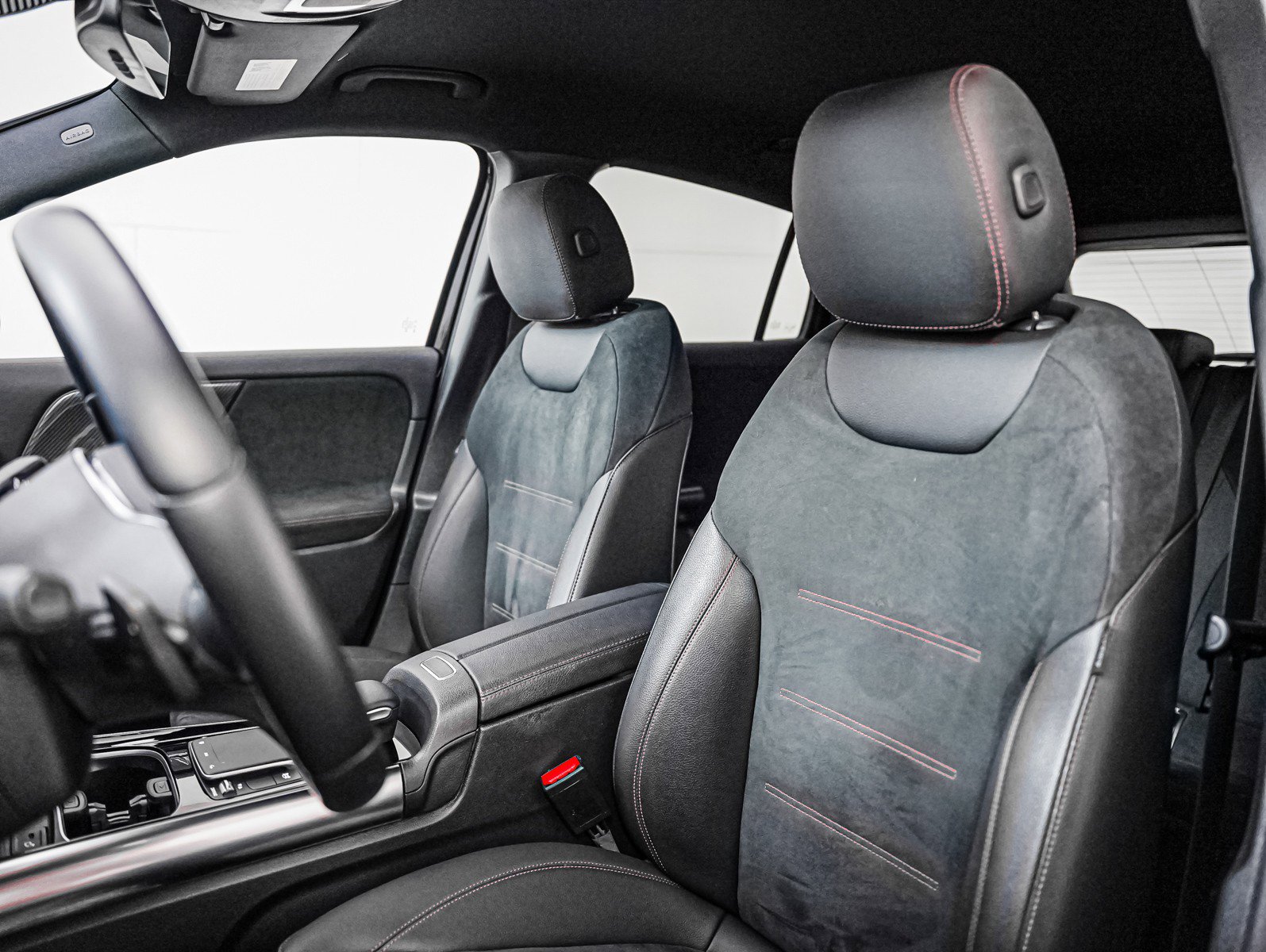 Certified 2023 Mercedes-Benz GLA 250 4MATIC w/ AMG Line Exterior image 12