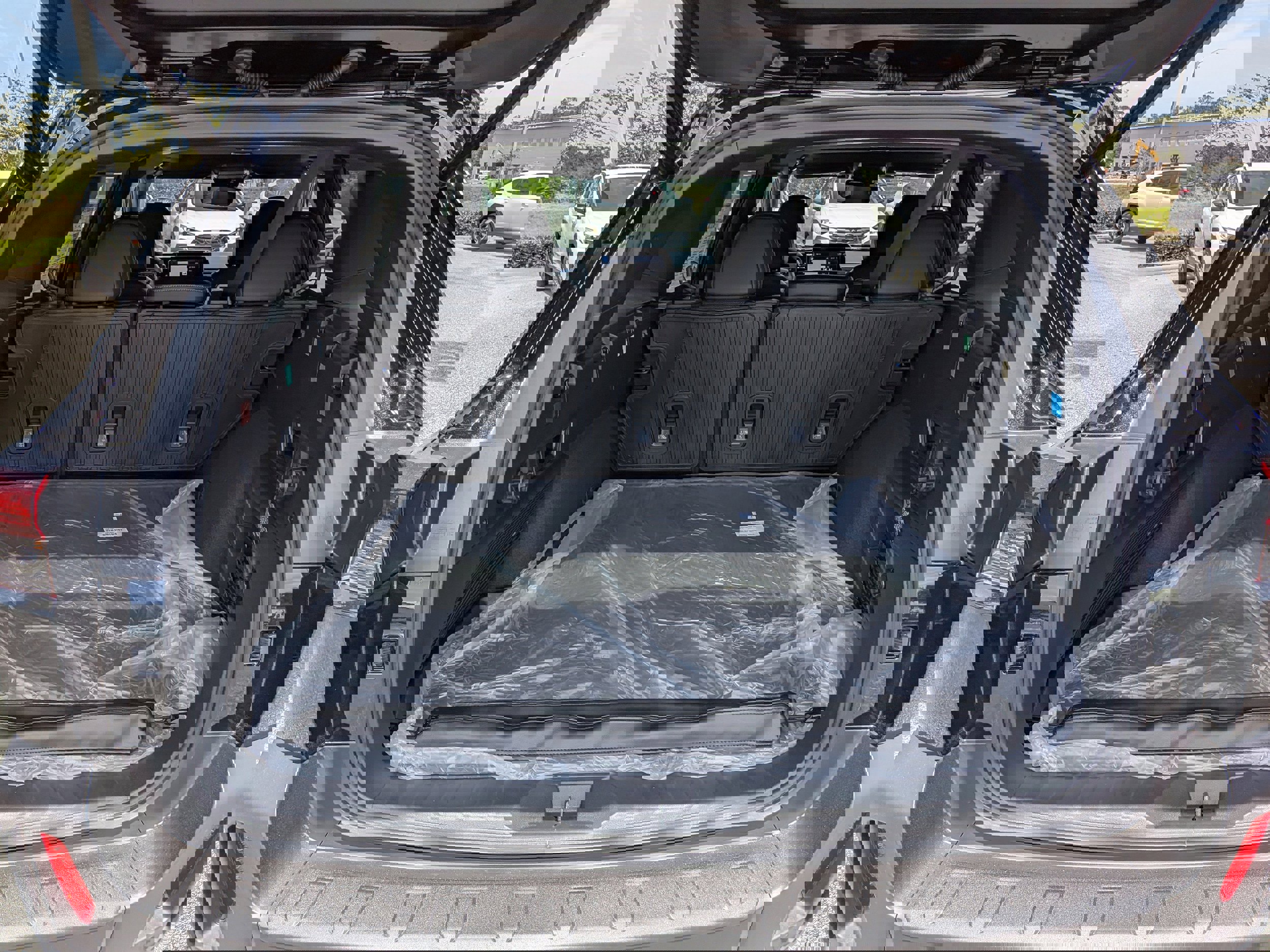 New 2026 Subaru Outback Limited AWD/4WD image 13