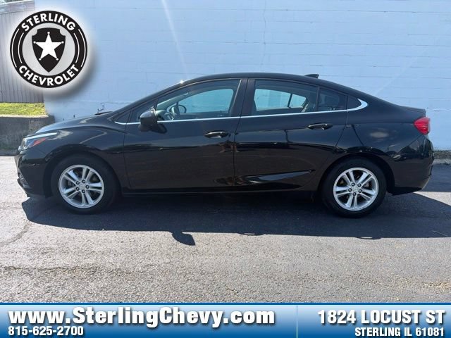 Used 2016 Chevrolet Cruze LT w/ Sun And Sound Package FWD image 6