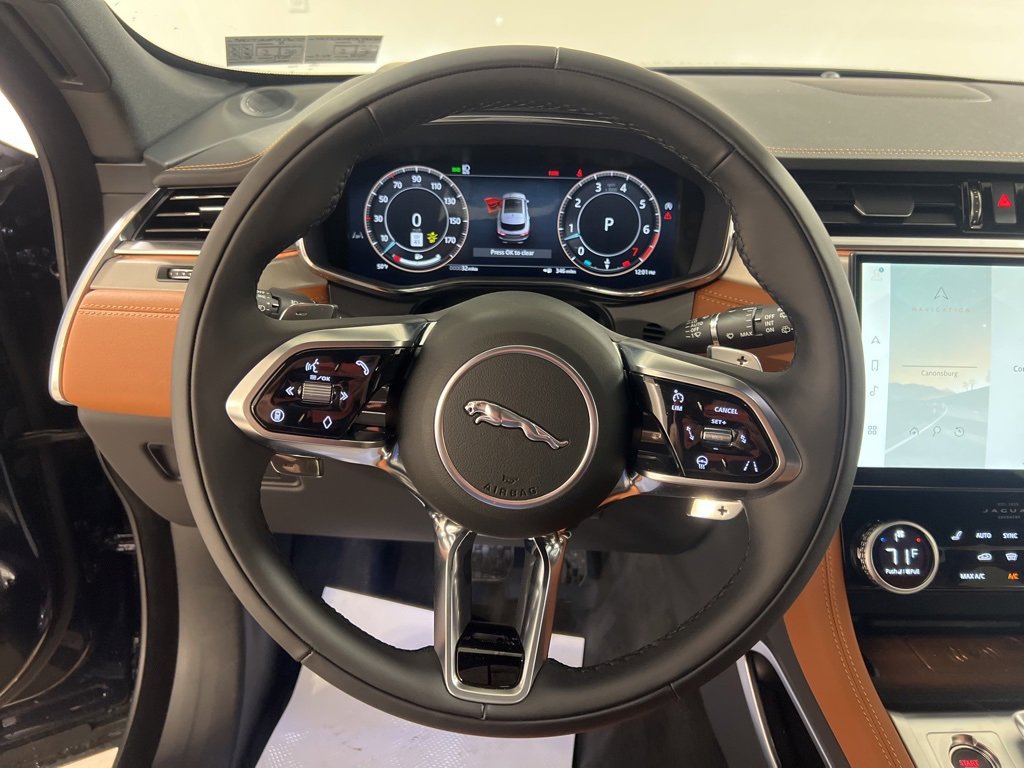 New 2026 Jaguar F-PACE R-Dynamic S image 14