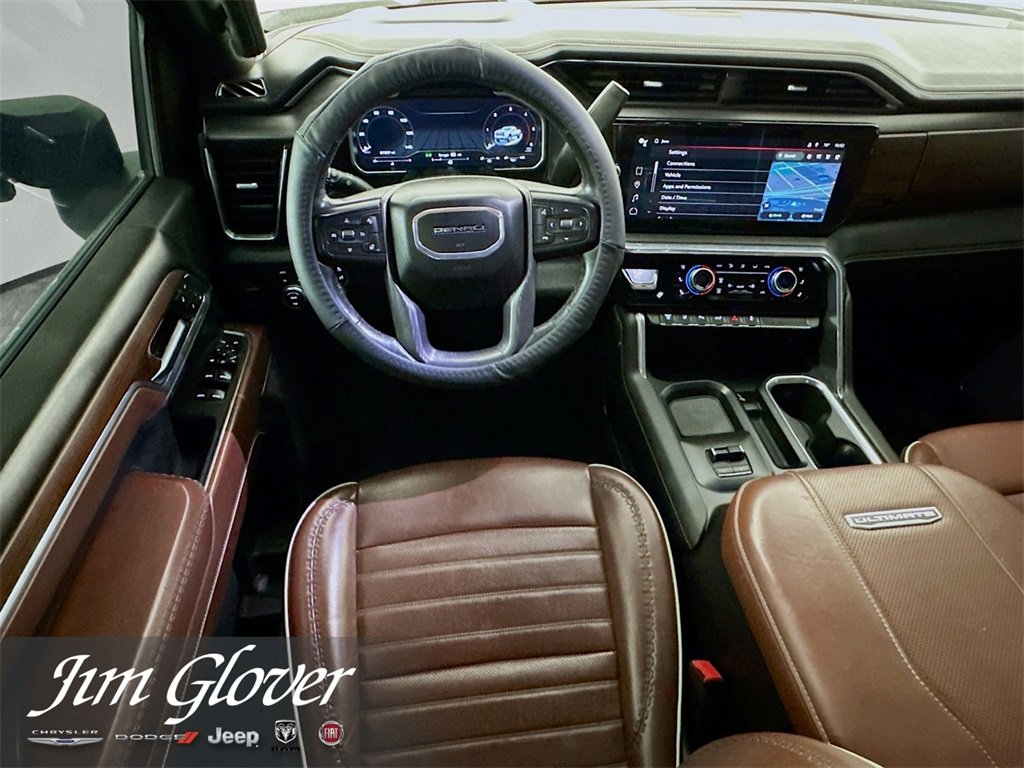 Used 2024 GMC Sierra 3500 Denali Ultimate image 18