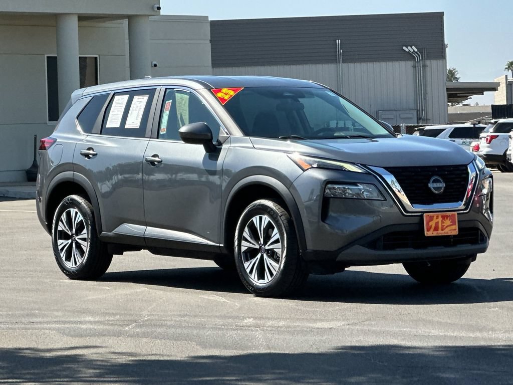 Used 2023 Nissan Rogue SV FWD image 1