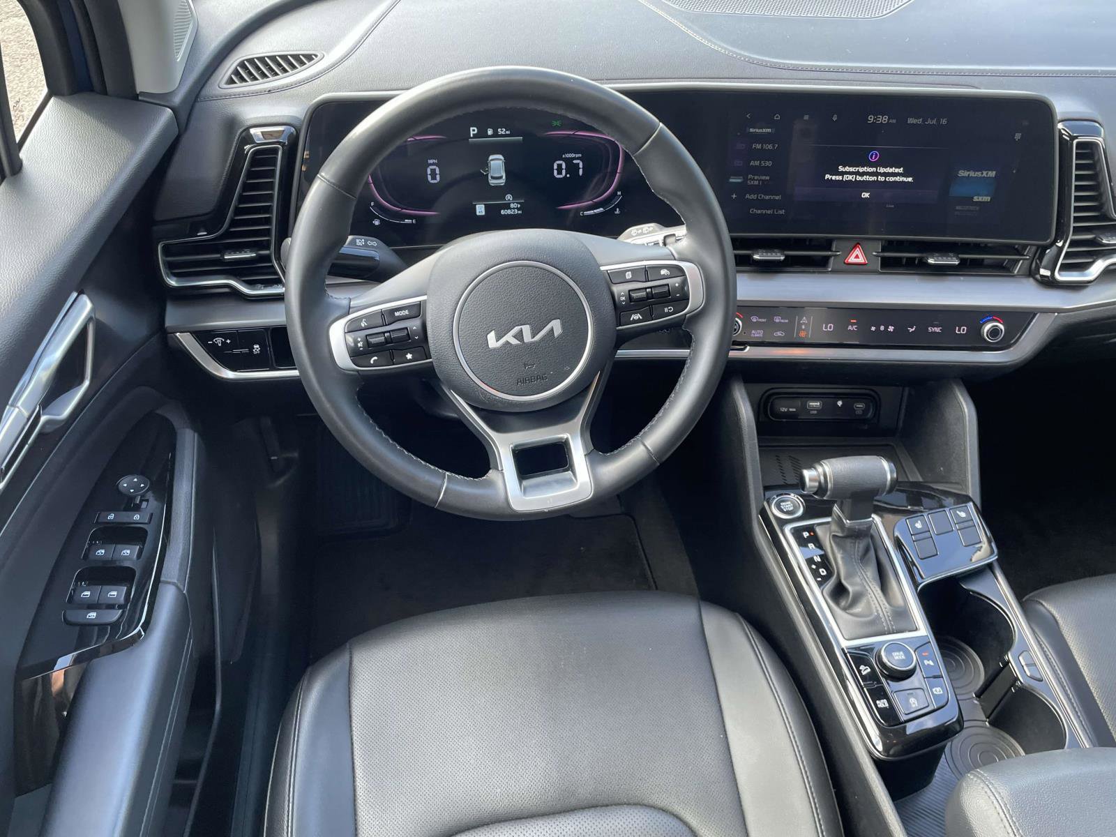 Used 2023 Kia Sportage EX image 18