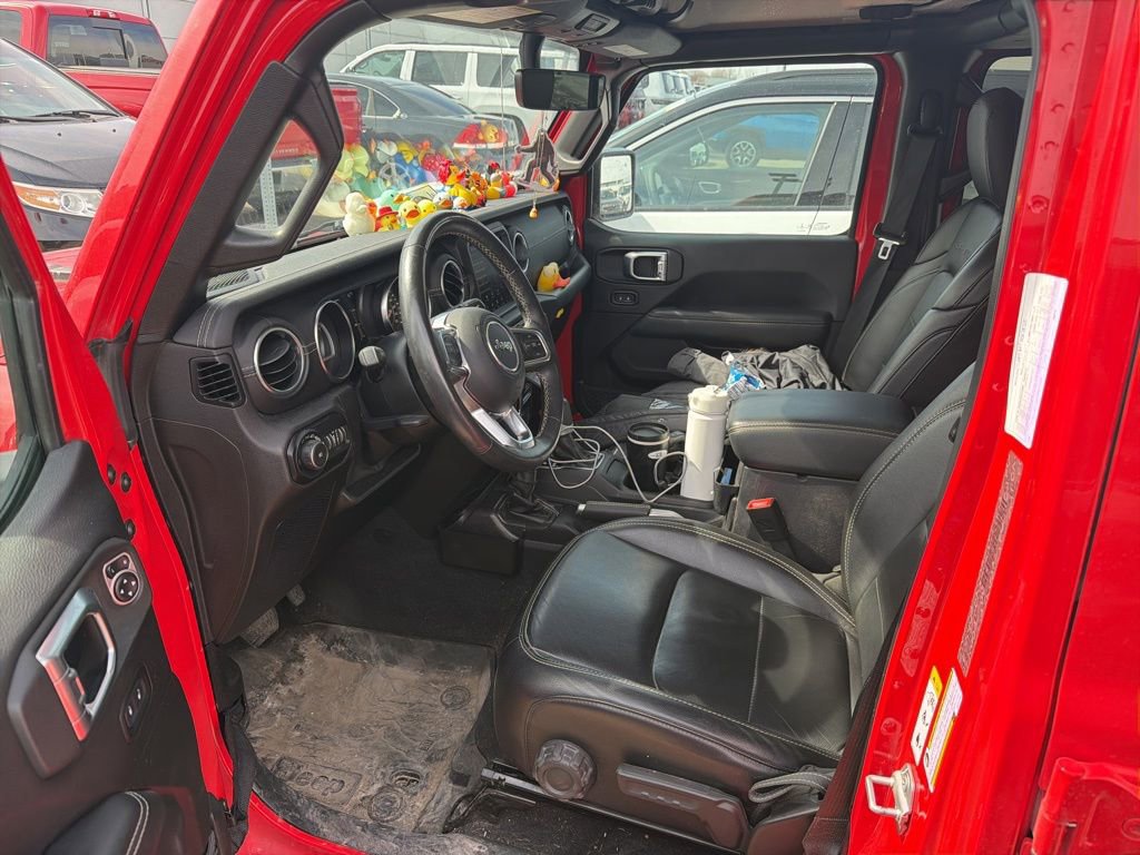 Used 2019 Jeep Wrangler Unlimited Sahara w/ Uconnect 4C Nav & Sound Group image 6