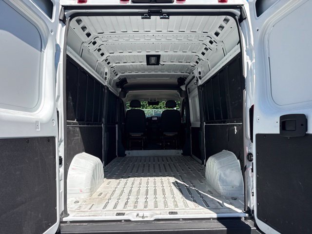 Used 2026 RAM ProMaster 2500 w/ Convenience Group FWD image 22