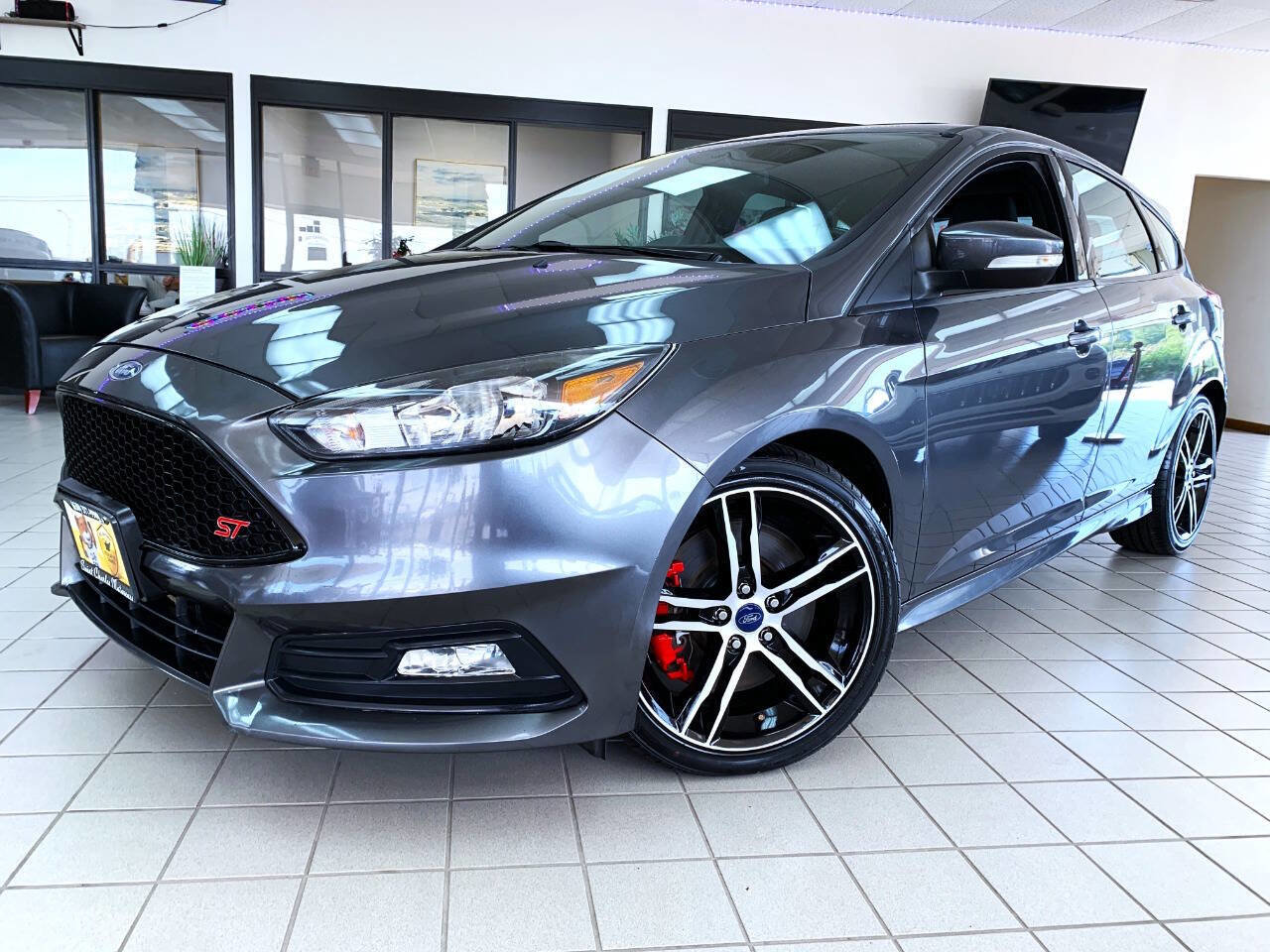 Used 2017 Ford Focus ST